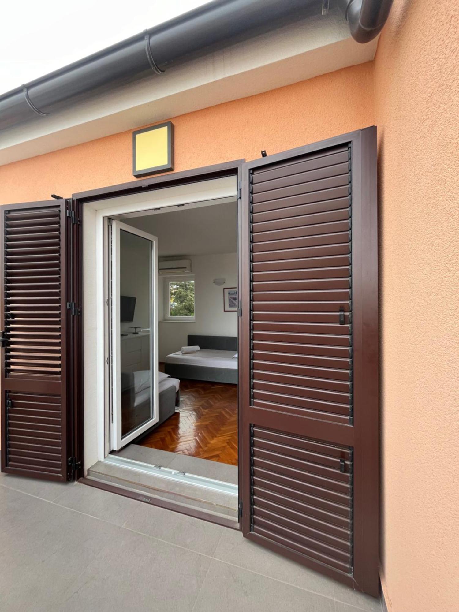 Falcon Mali Lošinj Екстериор снимка